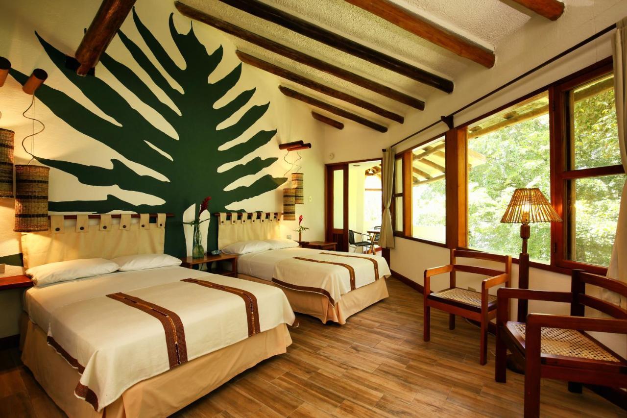 Villa Maya Flores Exterior photo