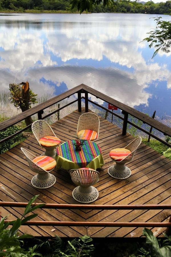 Villa Maya Flores Exterior photo