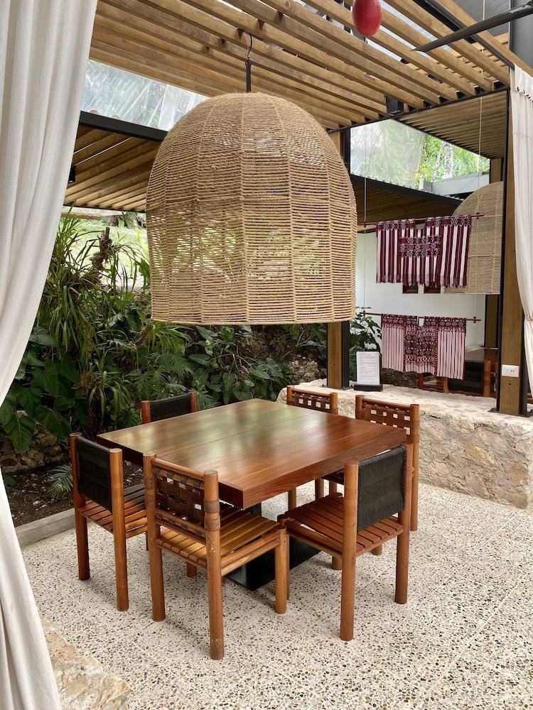Villa Maya Flores Exterior photo